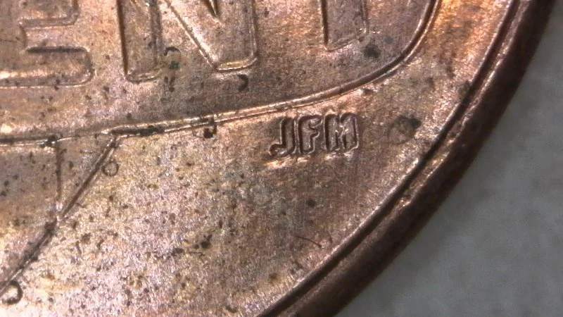 Post-Your-Coins-With-Coats-Of-Arms,-Shields,-Crests,-Crowns,--Etc.